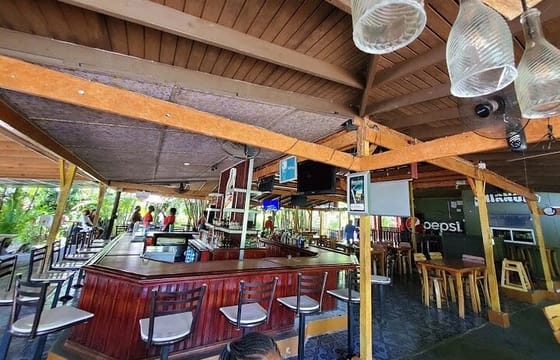 Local Bar Hop Tour in Montego Bay with private transportation