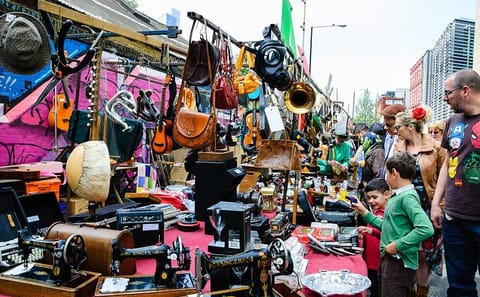 Private Full Day Culinary Tour of London’s Borough and Camden Markets