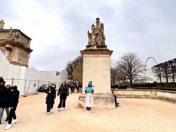Louvre Museum Guided Tour: Private or Group Options
