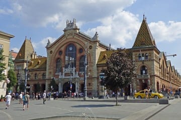 Budapest Culinary and Market Tour with Cultural Highlights