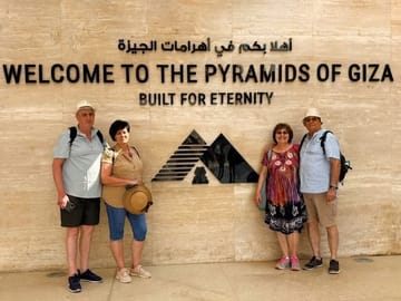Giza Pyramids, Saqqara & Memphis Day Tour
