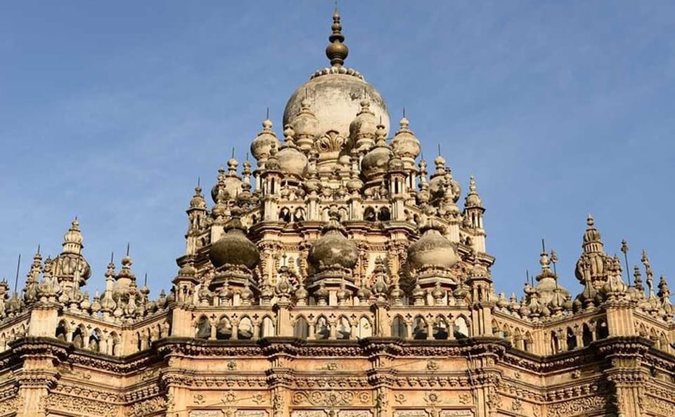 Junagarh Pilgrimage and History Tour from Rajkot
