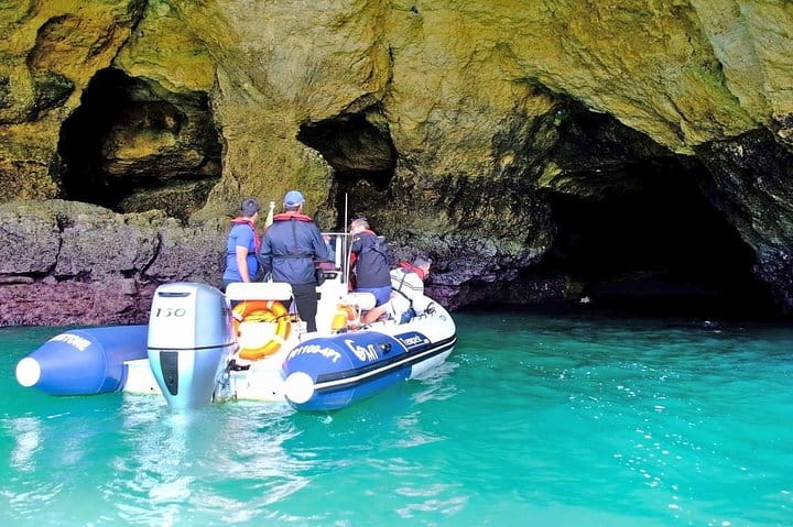Full Caves Circuit and Coast Sightseeing  6