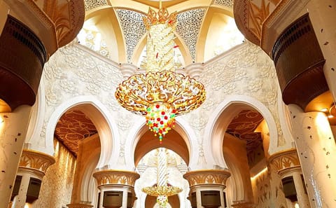 Abu Dhabi City and Louvre Museum Tour from Dubai