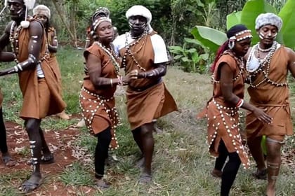 Private Tour: Kibera Slums and Bomas of Kenya Nairobi Guided Day Tour