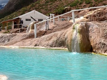 Private Day Tour to Colina Hot Springs in Cajón del Maipo