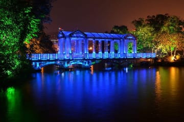 Guilin Four Lakes Night Cruise with Hotel Pickup