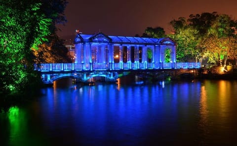 Guilin Four Lakes Night Cruise with Hotel Pickup