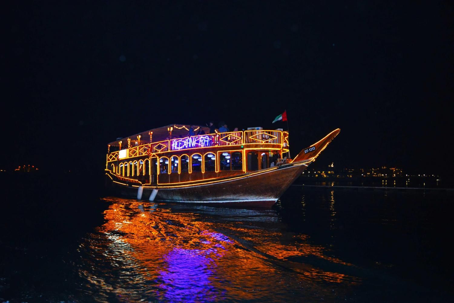 Combo Package: Dubai Tour and Dhow Cruise with Daytur