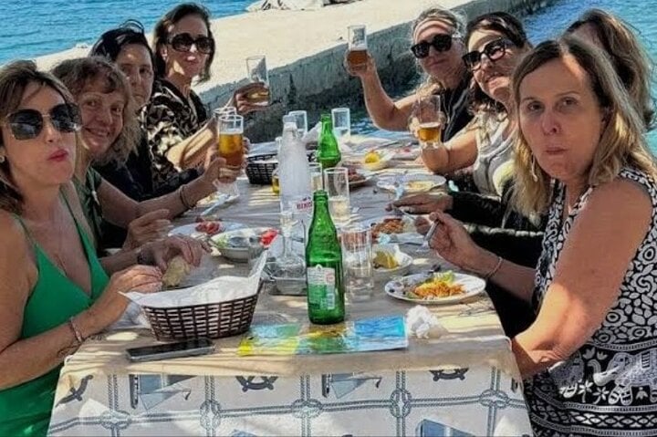 Private Tour Sounio Athens Riviera with Traditional Greek Food 8