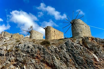 Private Tour of Knossos Palace and Zeus Cave in Heraklion