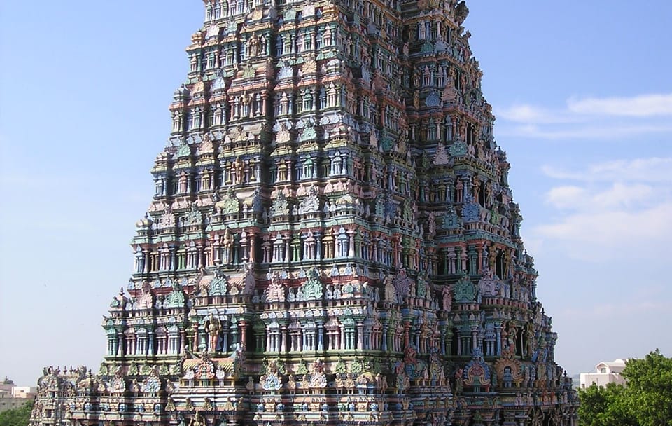 Cultural Temples and Traditions Tour in Chennai and Madurai