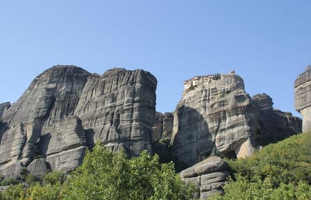 Hiking Tour of Meteora's Monasteries from Athens
