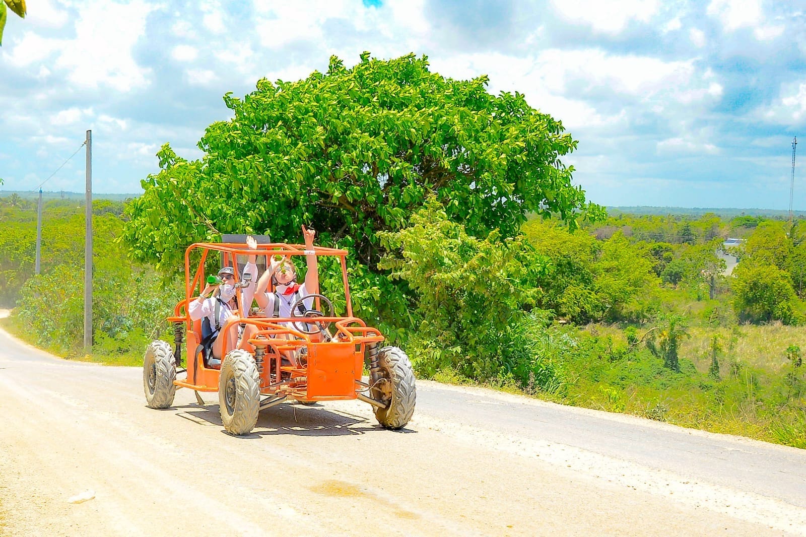 Boguie regular en la zona de macao Punta Cana