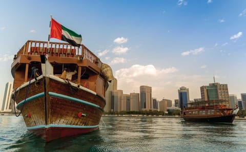 Romantic Dhow Dinner Cruise in Abu Dhabi with Scenic Views