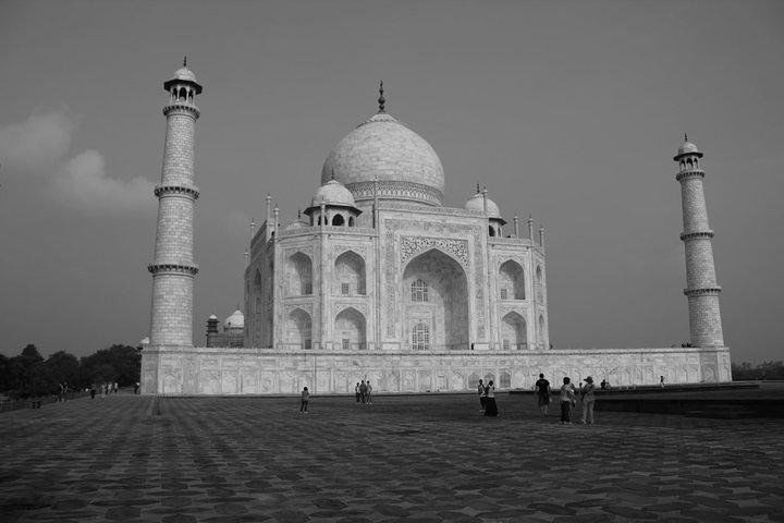 2 Days Tour- Delhi Local tour with Agra (Taj Mahal & Agra Fort)