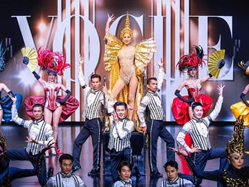 Bangkok Calypso Cabaret Show with Private Transfer