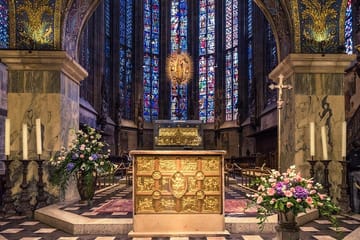 Guided Tour of Aachen's Historic Old Town Landmarks
