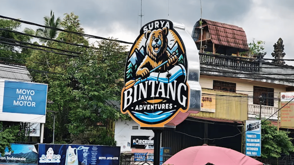 Kintamani : Sunrise & Black Lava Jeep