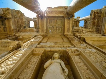 2 Day Ephesus and Pamukkale Tour from Istanbul with Flights