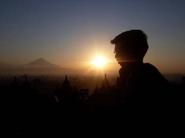 SUnrise Borobudur
