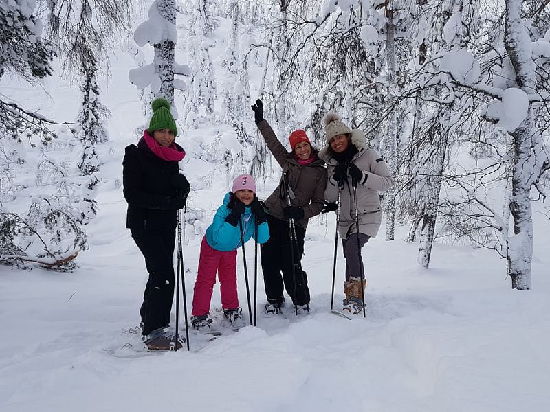 Family Snowshoeing in Pyha-Luosto Nationalpark Lapland @Kairankutsu