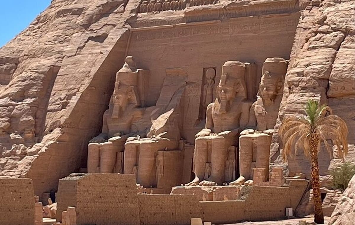 Luxor to Abu Simbel Private Day Tour – Guide & Tickets Included