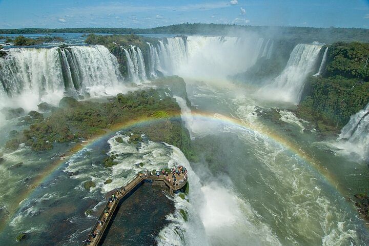 Rio de Janeiro & Foz do Iguaçu: Iconic Landmarks & Nature Adventures