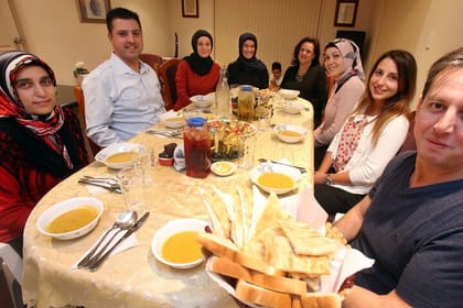 Istanbul Food and Culture Tour: Dinner at Local Family