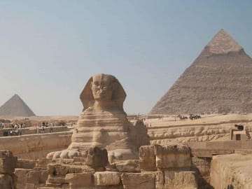 Private Tour from Hurghada to Giza Pyramids and Museum