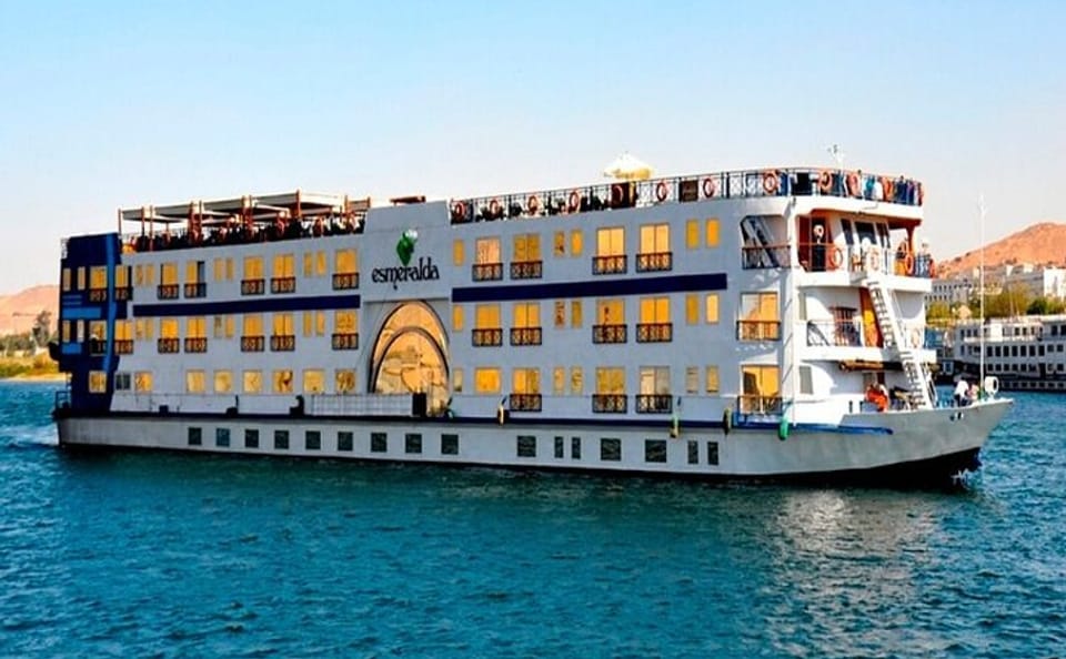 Private 10-Day Nile Cruise and Cultural Tour in Egypt