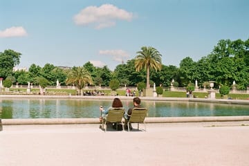 Private Walking Tour and Photography Session in Luxembourg Gardens, Paris