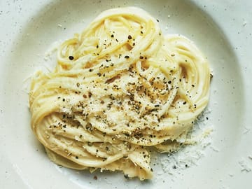 Rome Culinary Walking Tour with Food and Wine Tastings