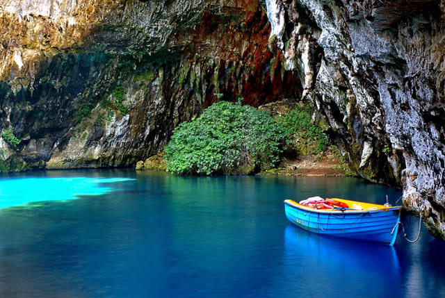 Kefalonia Highlights Private Tour