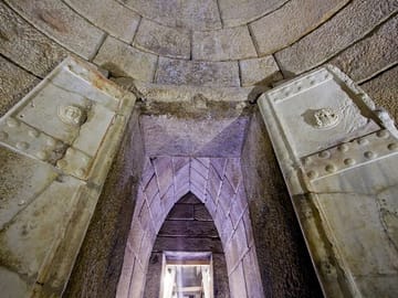 Valley of the Thracian Kings and Augusta Trayana Tour