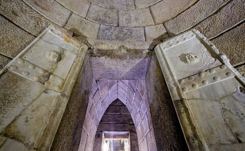 Thracian Kings and Augusta Trayana Tour in Plovdiv, Bulgaria
