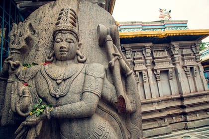 Journey to the Jyotirlinga: Mallikarjuna Temple Day Tour