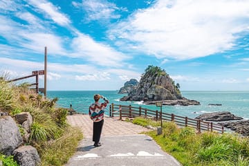 BTS Landmarks Private Car Tour in Busan with a Licensed Guide