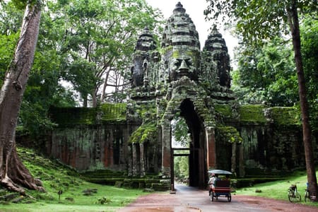 Angkor Temples & Lost City of Ta Prohm, Private Tour