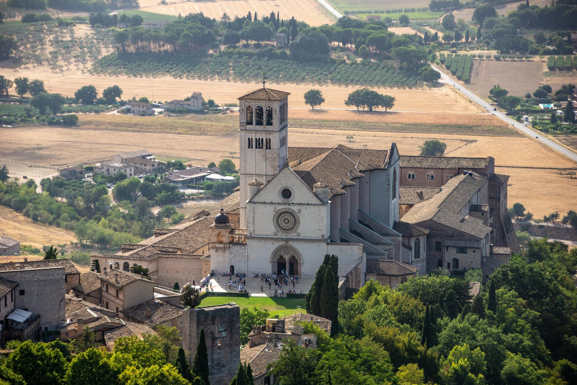 Umbria in Slow Motion: A 3-Day E-Bike Escape to Assisi & Spello