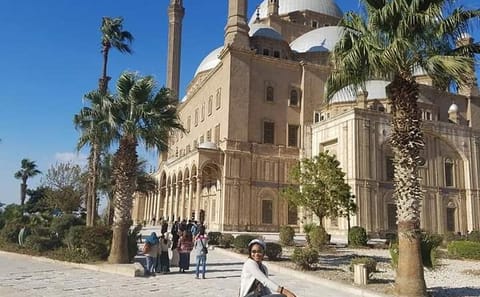 Private Day Tour of Egyptian Museum and Old Cairo