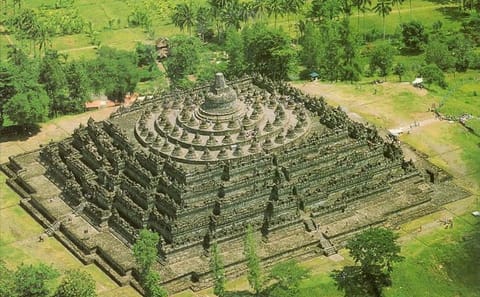 2-Day Cultural Tour of Borobudur and Prambanan in Jogja
