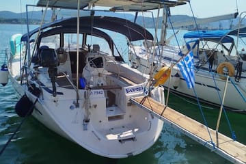 Seven-Day Ionian Islands Tour from Nydri, Greece