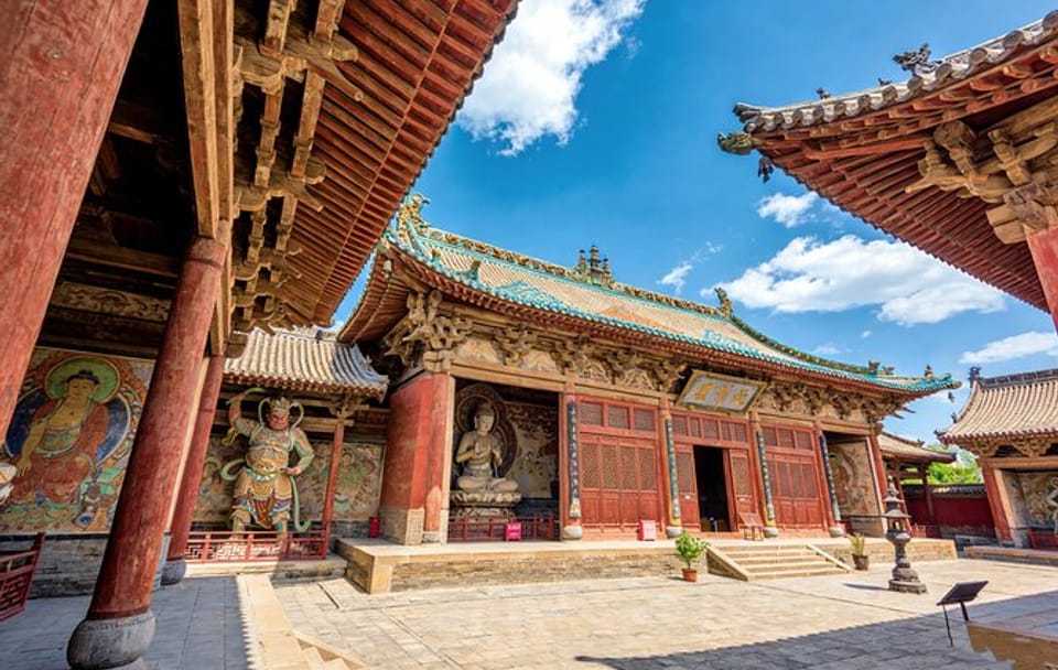 Pingyao Ancient City and Shuanglin Temple Day Tour