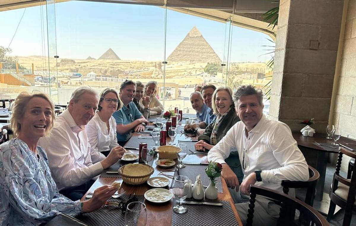 Private Pyramids and Sphinx Tour with Inside Pyramid Entry Fees