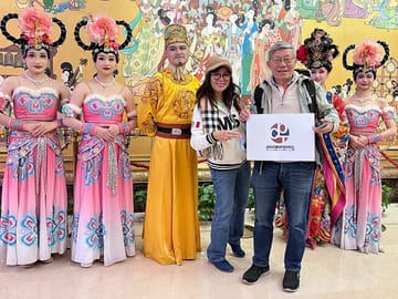 Beijing Forbidden City and Badaling Great Wall private day tour.