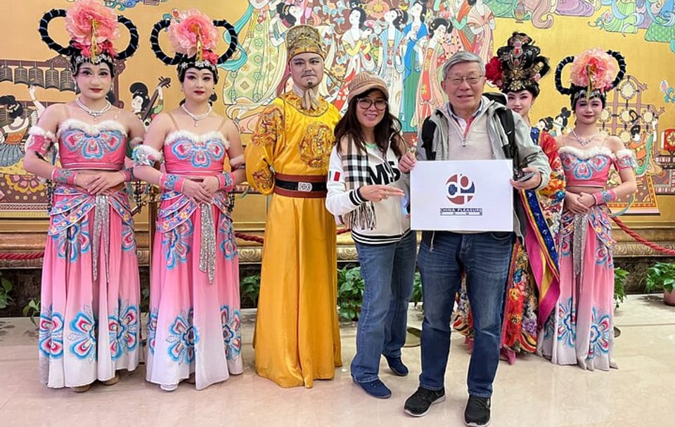 13 Days Private Tour of Shanghai – Guilin – Yangshuo – Chengdu – Xi’an – Beijing