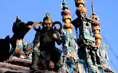 Pingyao Ancient City and Zhangbi Castle Day Tour