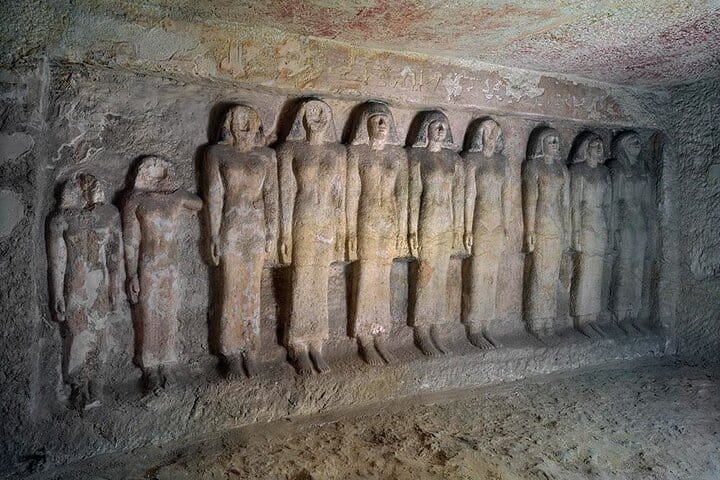 Pyramids of Giza Tour