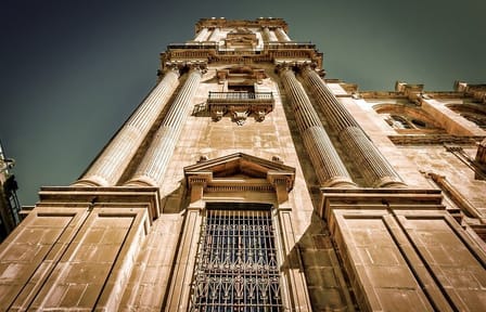 Historic Malaga Tour: Alcazaba, Cathedral, and Local Market